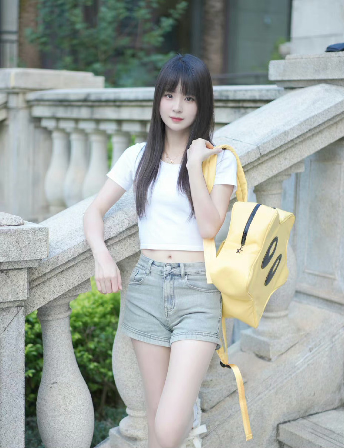 小巷人家 封面